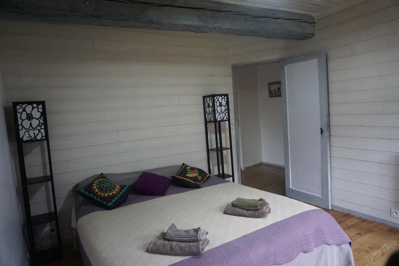 Les Hiboux Villa Castelnau-Durban Exteriör bild